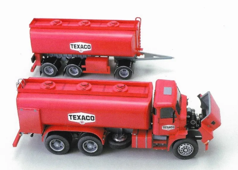 VOLVO N10 s cisternovým prívesom TEXACO